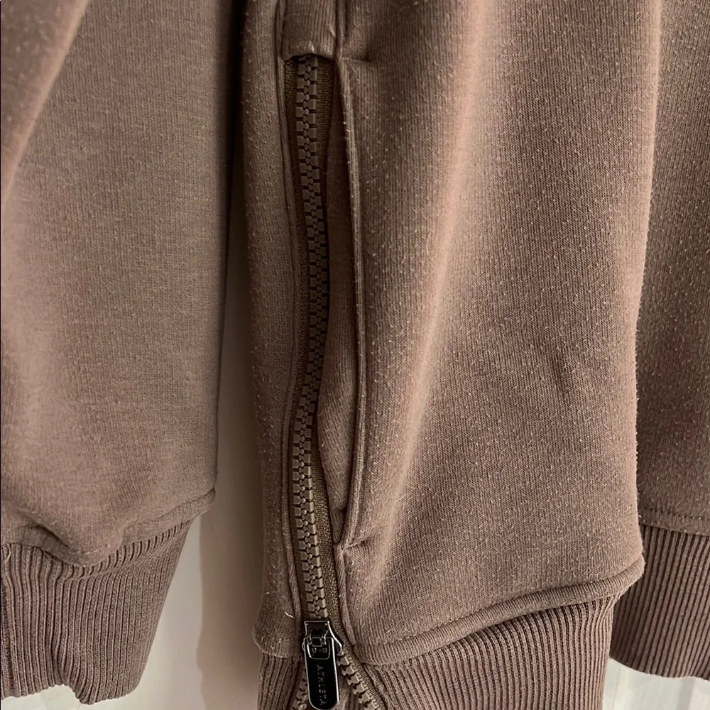 Athleta pullover - Picture 3 of 3